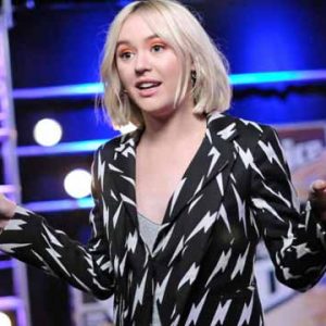 Chloe Kohanski Twitter Liberal