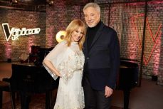 Kylie Minogue Joins Team Tom Jones On ‘The Voice UK’