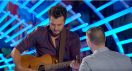 Luke Bryan Tunes Contestant’s Guitar On ‘American Idol’