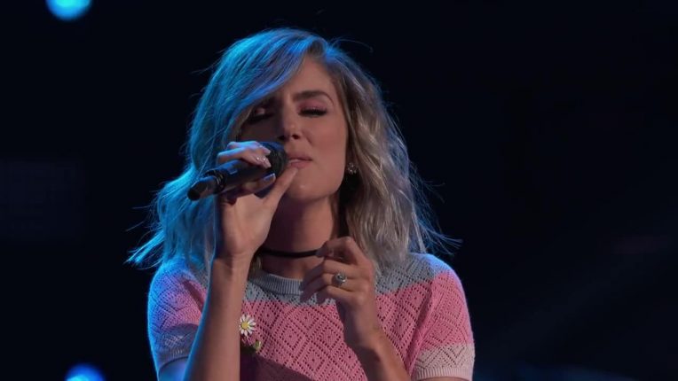 Kelly Gets Emotional In This Sneak Peek Of Next Week’s ‘The Voice’