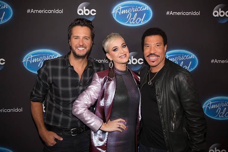 American Idol Teams With Country Music Awards For a Special Contest