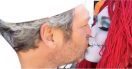 ‘The Voice’s Blake Shelton and Gwen Stefani Go All-Out For Halloween