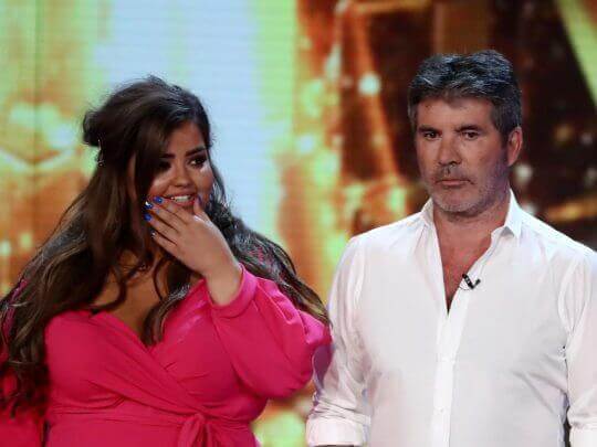 Simon Cowell Helps 'X Factor UK' Favorite Scarlett Lee After Fire