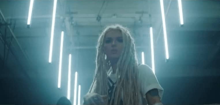 Zhavia 100 ways