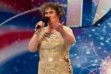 Susan Boyle Says Simon Cowell Is The Best Boss In The World
