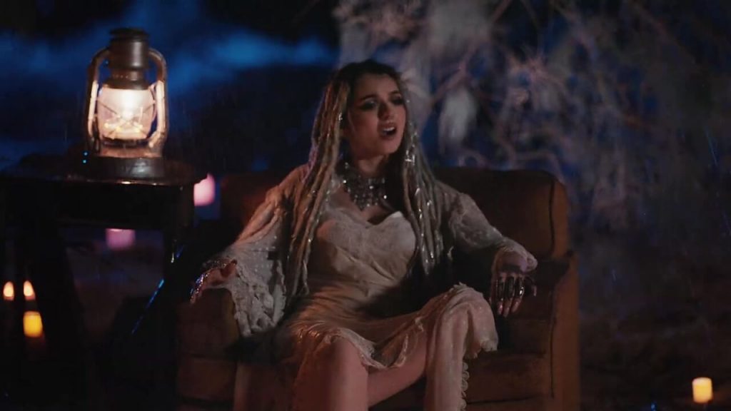 Zhavia Candlelight Remix