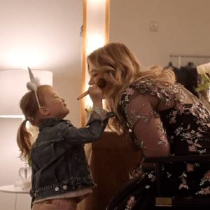Kelly Clarkson River Rose video