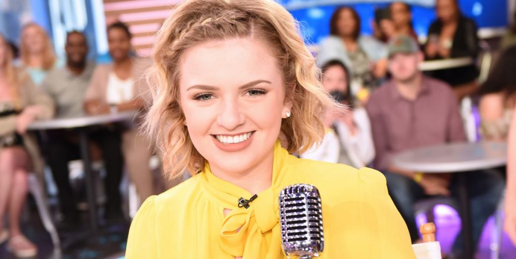 Maddie Poppe Lashes Out American Idol