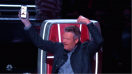 Blake Shelton Googles Himself on ‘The Voice’ And Finds WHAT!?