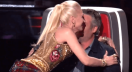 WATCH Gwen And Blake’s Naughty Banter Backstage at ‘The Voice’