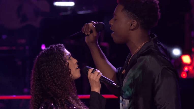 Mandi Castillo and CammWess perform in The Voice battles