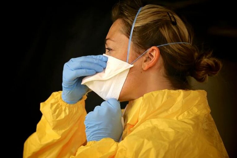 Can Coronavirus Linger In the Air and Infect You Even If You’ve Had No Contact With Another Person?