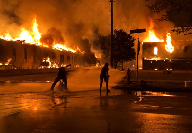 Minnesota Up In Flames After People Protest The Murder Of Black Man George Floyd