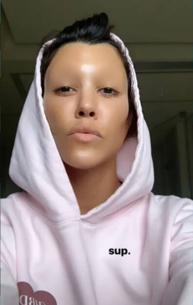 Kourtney Kardashian Shaved Eyebrows