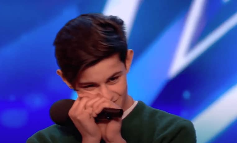 WATCH 16-Year-Old Contestant’s Tearful Apology To Girlfriend — What Happens Next Will Shock You