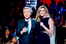 Tom Bergeron Tugs At Heartstrings Sharing Photo With Former ‘DWTS’ Host Erin Andrews