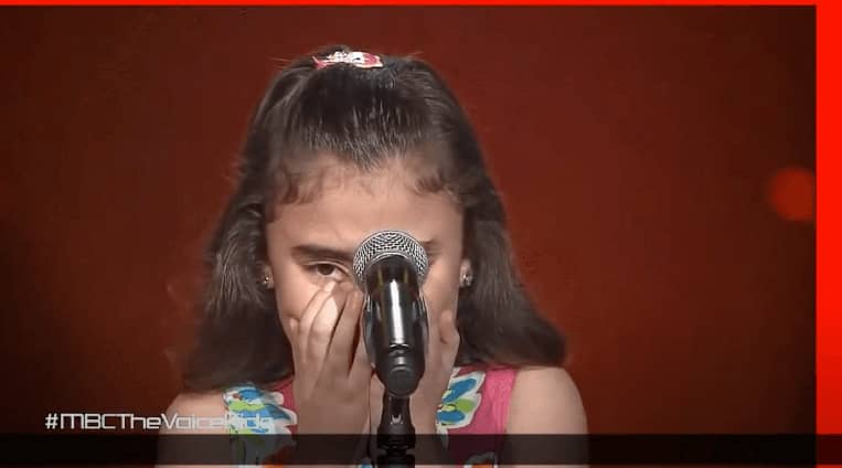 9 YO Syrian Girl Cries Singing Emotional Song For Children’s Rights On ‘The Voice Kids’