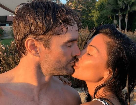 Nicole Scherzinger Denies Rumors of Breakup from Boyfriend Thom Evans