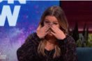 Kelly Clarkson Breaks Down In Tears Listening To Senior Citizens’ Heartbreaking Story