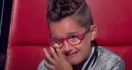 ‘The Voice Kids’ Contestant Cries As Coach Performs Surprise Blind Audition