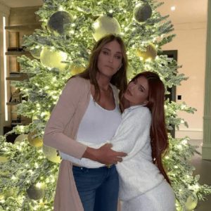 Caitlyn-Jenner-The-Masked-Singer-Kylie-Jenner-Kendall-Jenner-Khloe-Kardashian-Kris-Jenner-Brody-Jenner