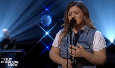 Kelly Clarkson’s Emotional Cover Will Make You Feel ‘Lonely’ [VIDEO]