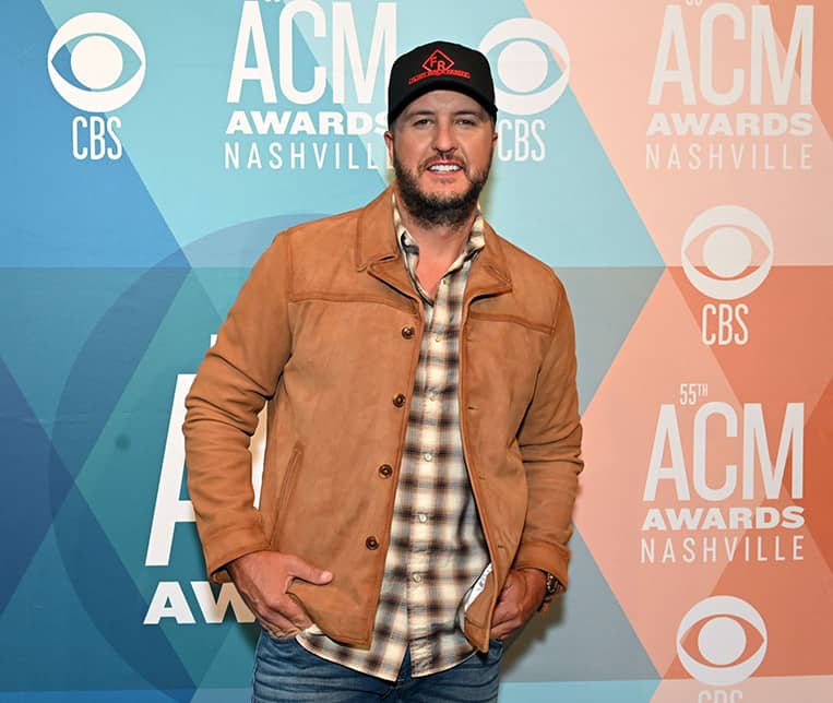 Luke Bryan Releases Behind-the-Scenes Look at Life on Tour