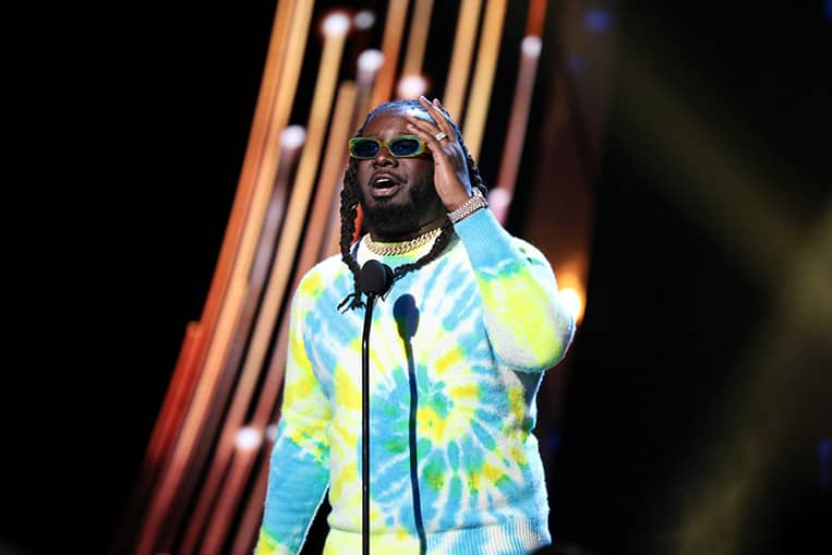 ‘Masked Singer’ Winner T-Pain Learns How to Check His DMs