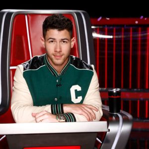 Nick-Jonas-The-Voice-Billboard-Music-Awards-John-Legend-Carson-Daly-Kelly-Clarkson-Blake-Shelton
