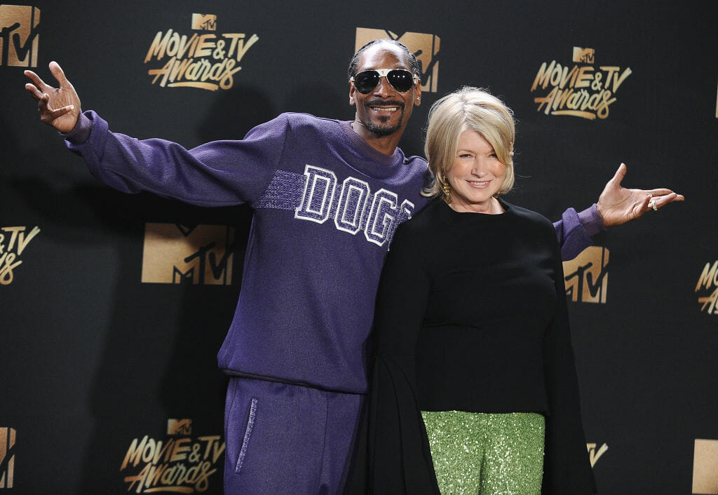 Snoop Dogg, Martha Stewart Star in Hilarious New Ad