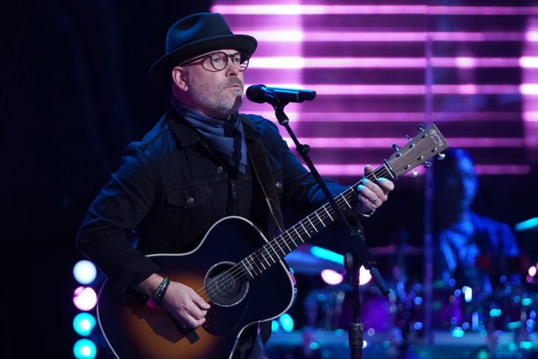 A Brief History of Blake Shelton’s Former Bandmate Pete Mroz