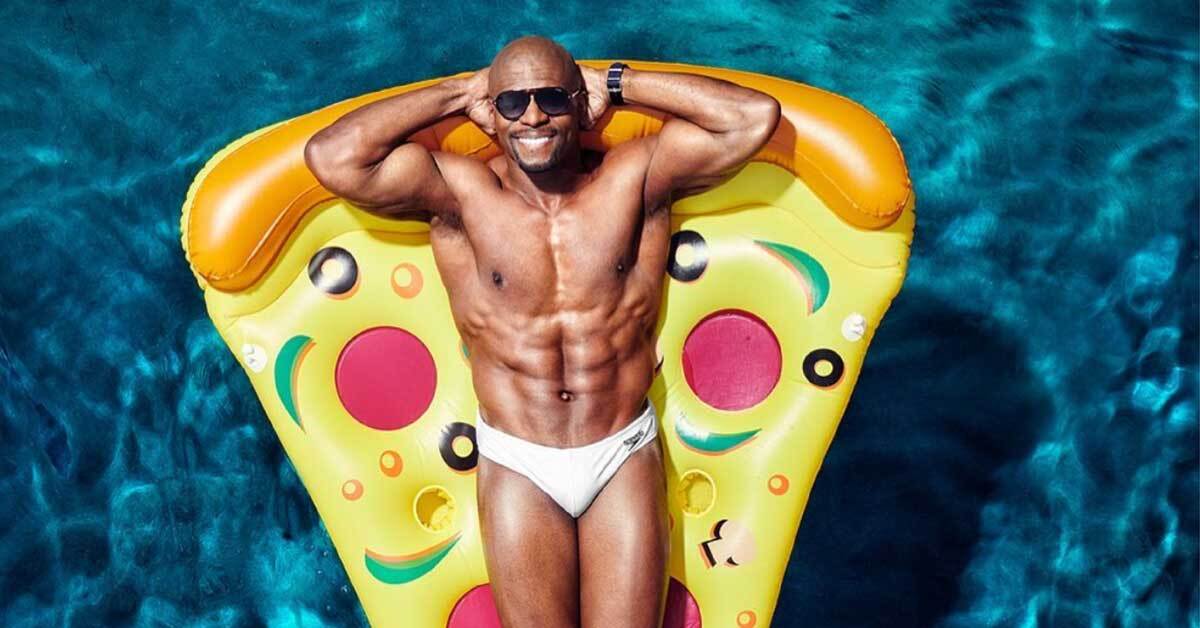 pulver Bekendtgørelse Skru ned Terry Crews is Ready to Pop His Pecs for the 'AGT' Live Audience This Season