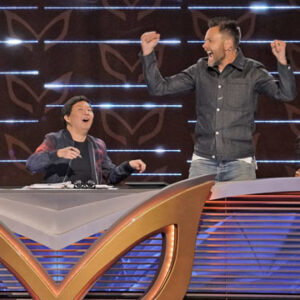 Joel McHale the Masked Singer