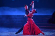 Despite Illness, Suni Lee Set to Perform During ‘Dancing with the Stars’ Queen Night