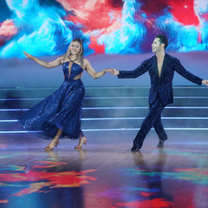 suni lee dancing with the stars