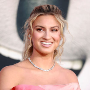 Tori Kelly