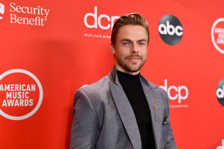 Derek Hough Responds To The Fiasco That Happened On ‘Celebrity Family Feud’