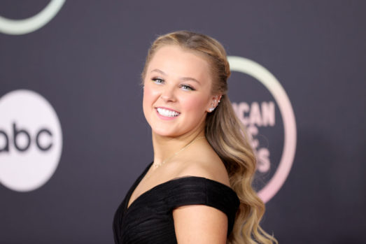 Jojo Siwa Opens Up About Her Sex Life Shares Hilarious Butt Dial Horror Story 6903