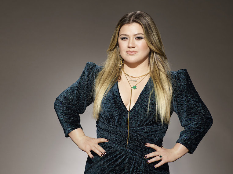 Kelly Clarkson Settles Divorce from Brandon Blackstock, Will Pay $1.3 Million Plus Support - Talent Recap
