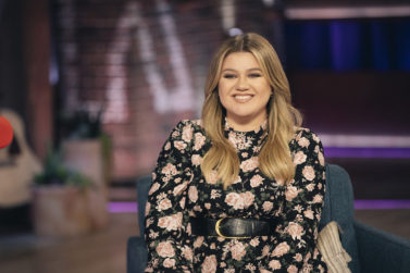 Kelly Clarkson Has Adorable Reaction to Latest Daytime Emmy Award Nominations