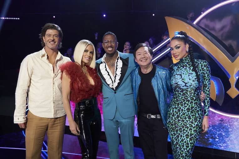 Robin Thicke, Nicole McCarthy, Nick Cannon, Ken Jeong, and Nicole Scherzinger at 'The Masked Singer'