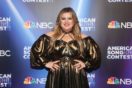 Kelly Clarkson Reveals Struggle to Release New Music After Divorce