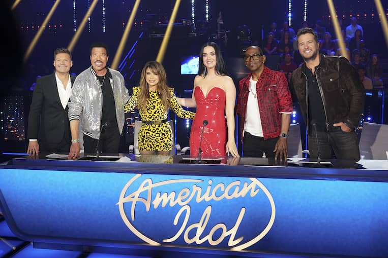Ryan Seacrest, Lionel Richie, Paula Abdul, Katy Perry, Randy Jackson, and Luke Bryan on 'American Idol'