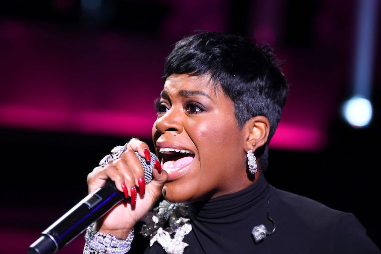 ‘Idol’ Winner Fantasia Receives Gift from Oprah Winfrey After Wrapping ‘The Color Purple’