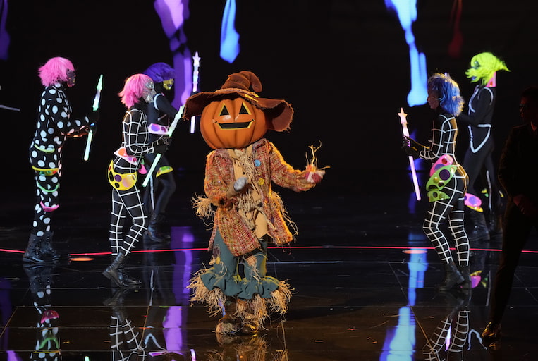 Scarecrow on 'The Masked Singer'
