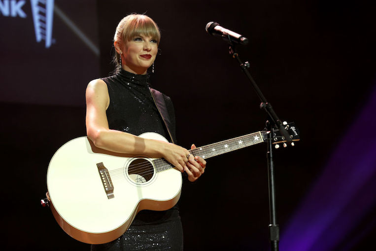 Taylor Swift performs at the NSAI 2022 Nashville Songwriter Awards
