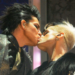 Adam Lambert at the 2009 American Music Awards