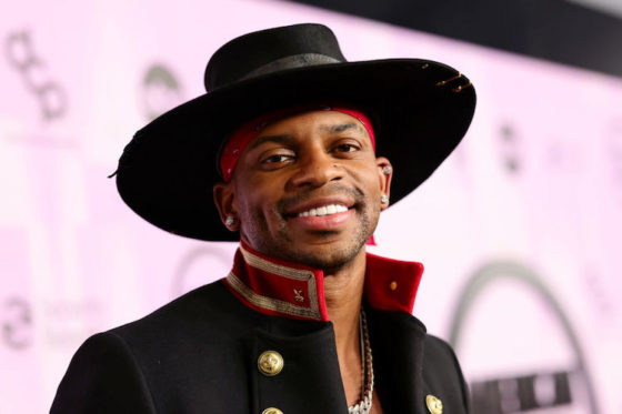 Jimmie Allen at the 2022 American Music Awards