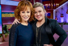 Kelly Clarkson and Reba McEntire on 'The Kelly Clarkson Show' 