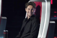 ‘The Voice’ Recap: Niall Horan Begins Rivalry With Kelly Clarkson by Using His Block